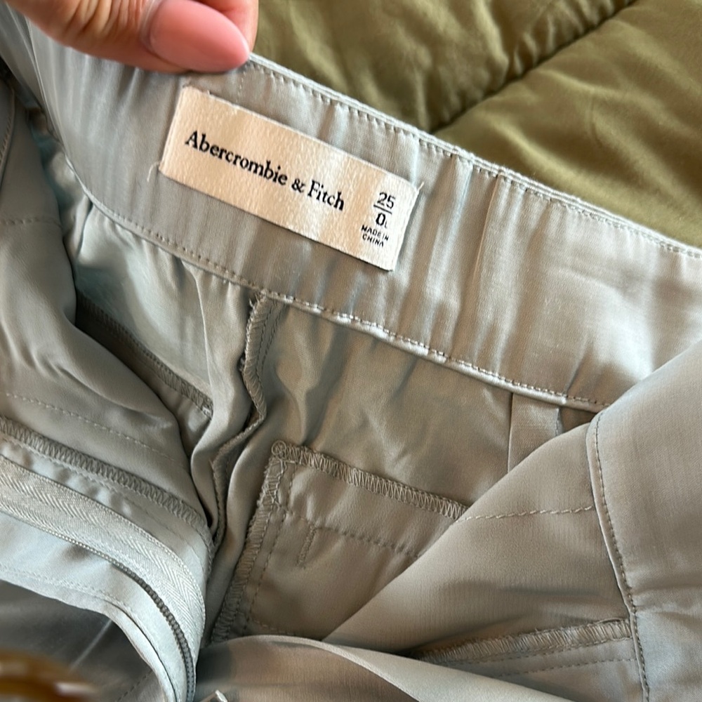Abercrombie & Fitch Cream Satin Pants - Picture 5 of 6